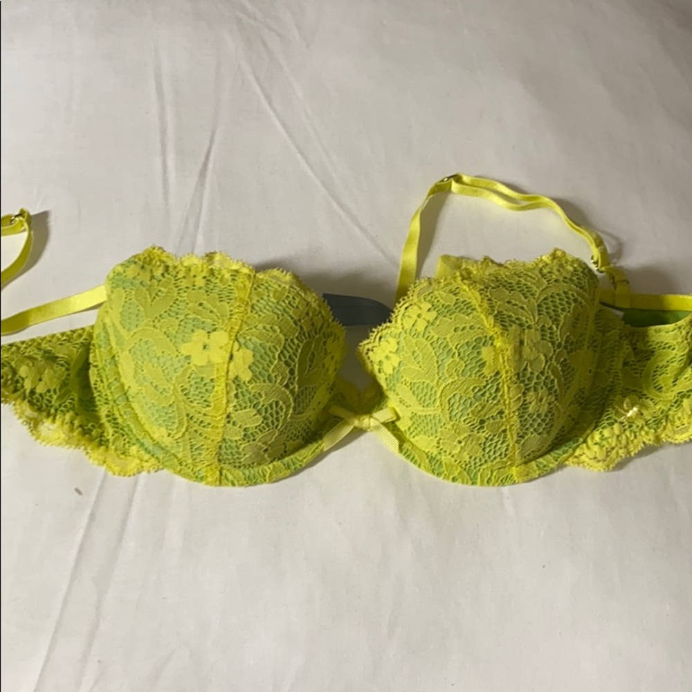 NEON YELLOW LACE BRA